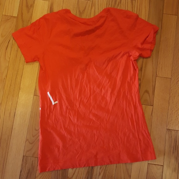 Orange Nike T-Shirt - Picture 3 of 3